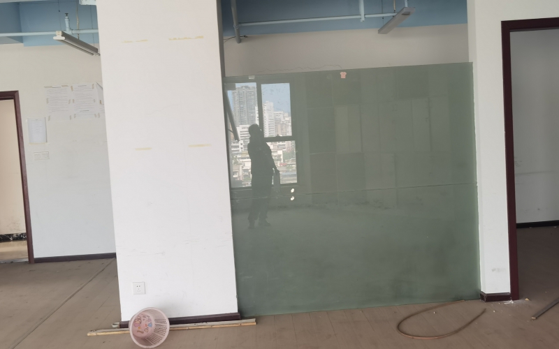 雄駿國際1單元三項資產(chǎn)轉(zhuǎn)讓（持有方：貴州省機(jī)關(guān)事務(wù)管理局國有資產(chǎn)管理服務(wù)中心）