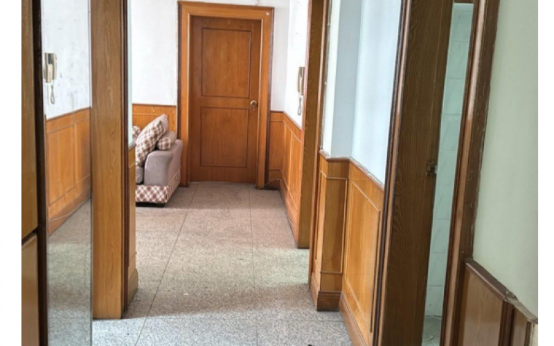 中華北路325號(hào)4棟5層附9號(hào)轉(zhuǎn)讓（持有方：貴州省機(jī)關(guān)事務(wù)管理局國(guó)有資產(chǎn)管理服務(wù)中心）