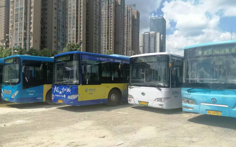 貴陽市公共交通有限公司6臺報(bào)廢機(jī)動車處置